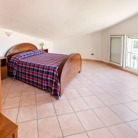 Holiday home Belvilla By Oyo Timpi Russi Bilo Mansarda