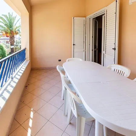 Belvilla By Oyo Timpi Russi Bilo Mansarda Holiday home Sciacca