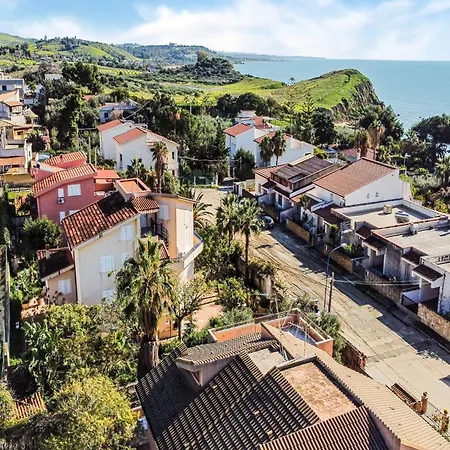 Belvilla By Oyo Timpi Russi Bilo Mansarda Holiday home Sciacca